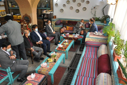 بازدید رئیس جامعه هتلداران کشور از واحدهای اقامتی کرمان