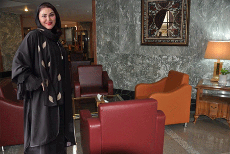 هتل پارس کرمان میزبان لاله اسکندری