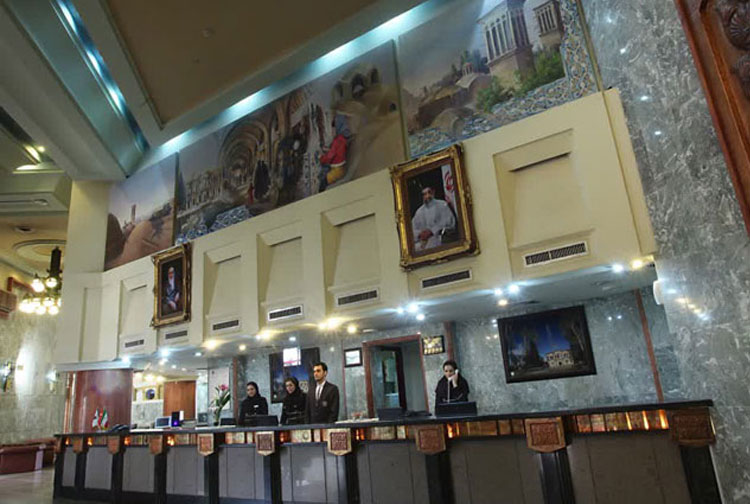 شرکت قطعات خودرو GISP در هتل پارس کرمان