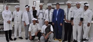 حضور مدرس آشپزی در  هتل پارس کرمان