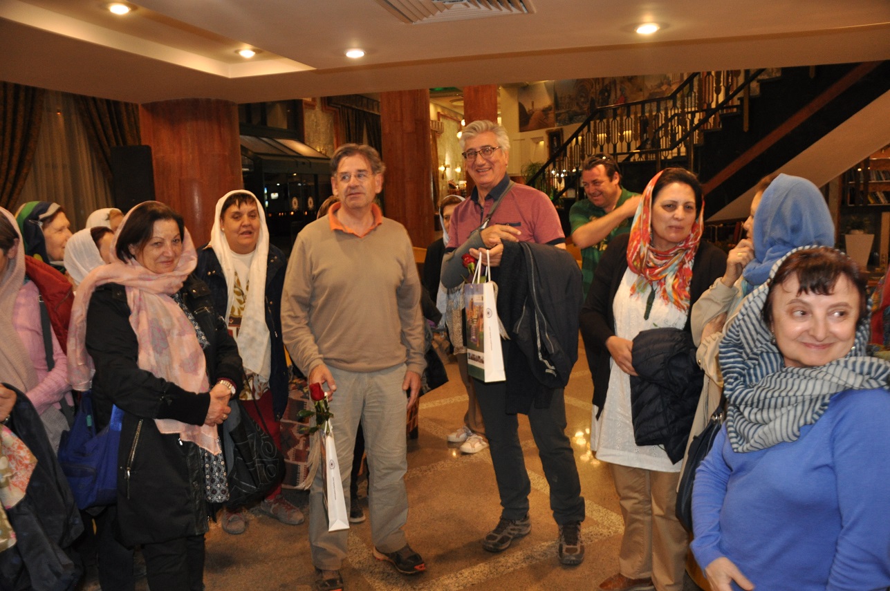 جشن تولد مهمان آژانس پردیسان در هتل پارس کرمان