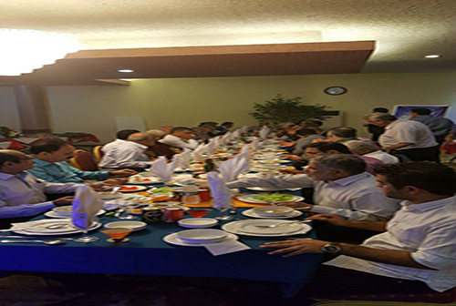 جشن بازنشستگی مشاورسابق  شهردار آبادان در هتل پارس کاروانسرا آبادان