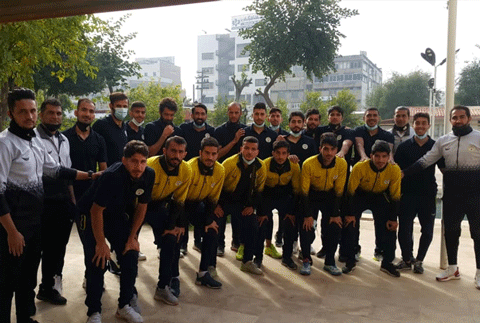 تیم فوتبال فجر سپاسی شیراز در پارس اهواز