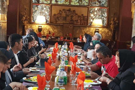 ضیافت شام شرکت انتخاب در هتل پارس کرمان