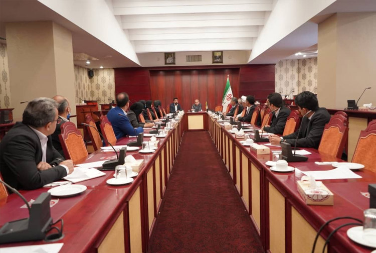 برگزاری جلسات مدیران در پارس کرمان