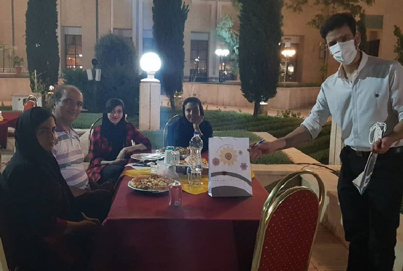 جشن در رستوران باغ هتل  پارس کرمان